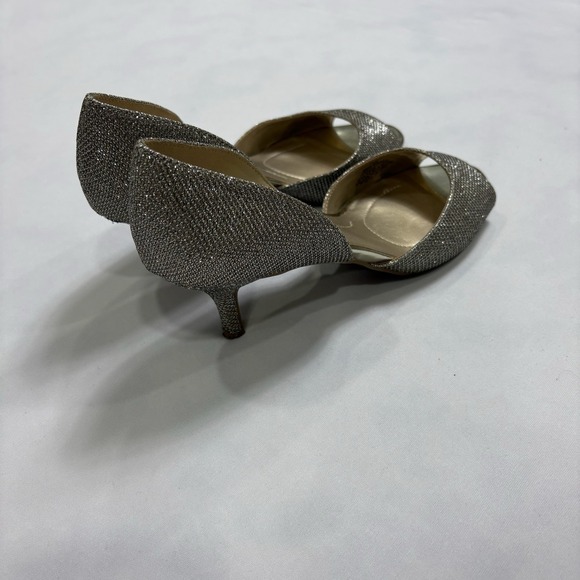 Bandolino Gold Sparkle Kitten Heel Pumps Peep Toe Women's 7.5 M Dress Shoes - Picture 6 of 14